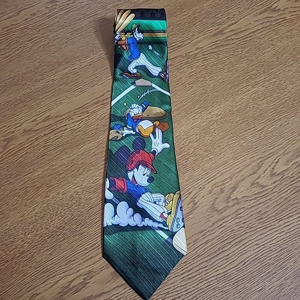 Disney Mickey Unlimited Silk Tie Mickey Mouse Donald Goofy Baseball Green Black